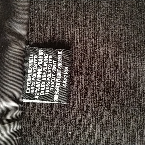 Le 31 Vest with Pocket and Stitching Details - Picture 9 of 12